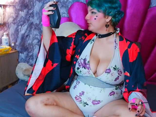 ANGEL-ADDICTED live cam on BongaCams