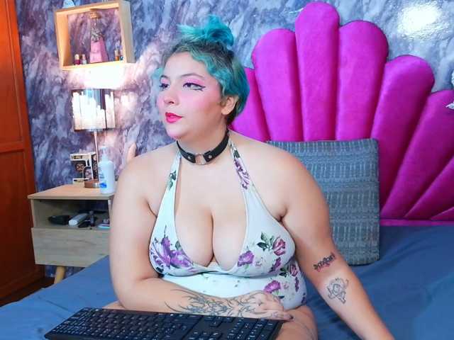 ANGEL-ADDICTED live cam on BongaCams