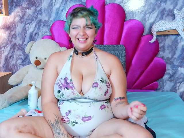 ANGEL-ADDICTED live cam on BongaCams