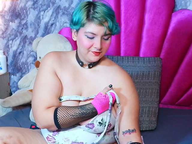 ANGEL-ADDICTED live cam on BongaCams