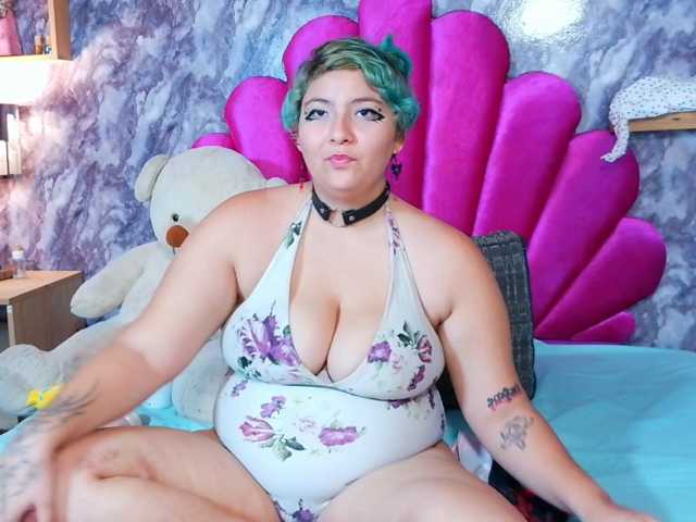 ANGEL-ADDICTED live cam on BongaCams