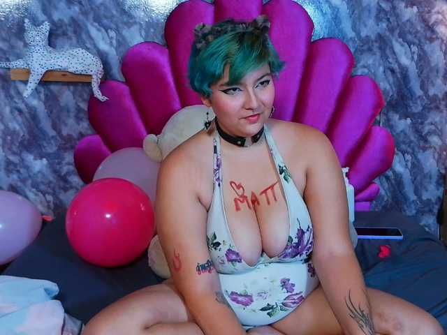 ANGEL-ADDICTED, live now on BongaCams