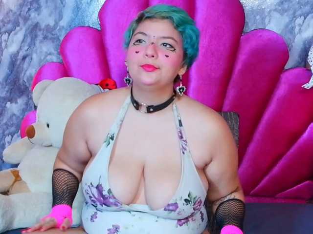 ANGEL-ADDICTED live cam on BongaCams