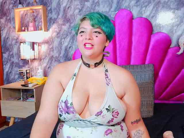 ANGEL-ADDICTED webcam