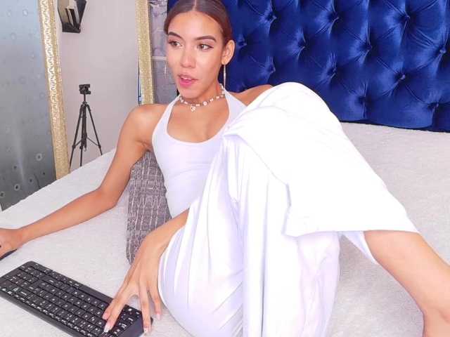 BELLA-HARPER