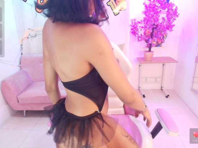 Akira-yumi live cam on BongaCams