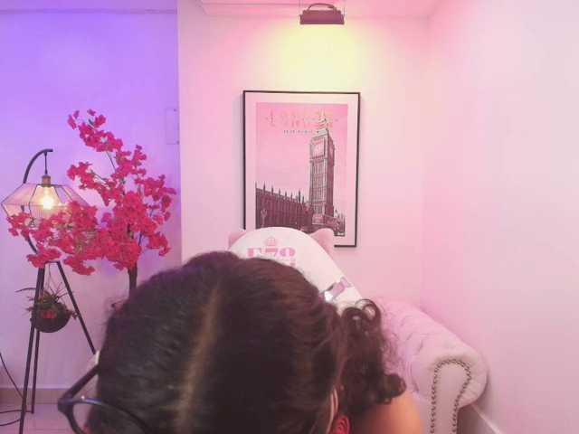 Akira-yumi live cam on BongaCams