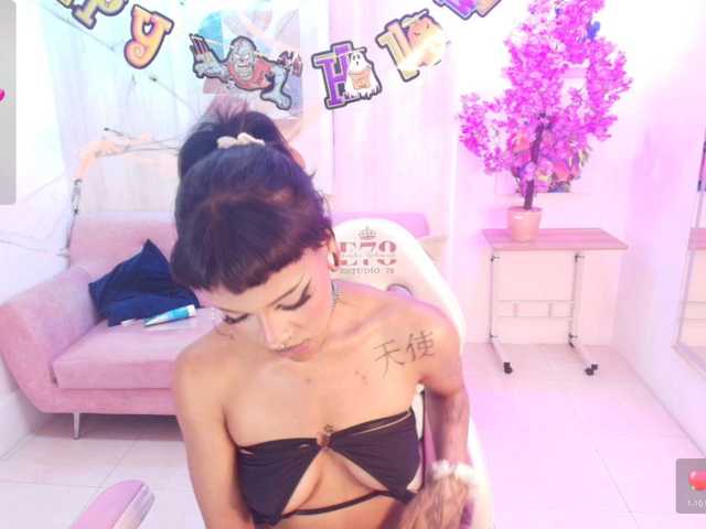 Akira-yumi live cam on BongaCams
