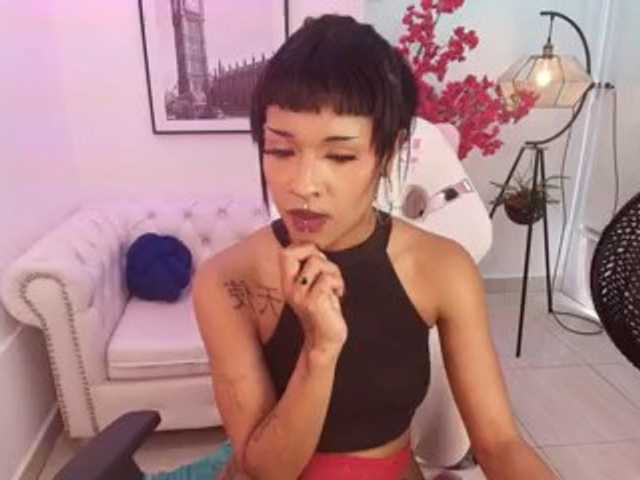 Akira-yumi live cam on BongaCams