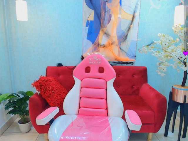 Akira-yumi live cam on BongaCams