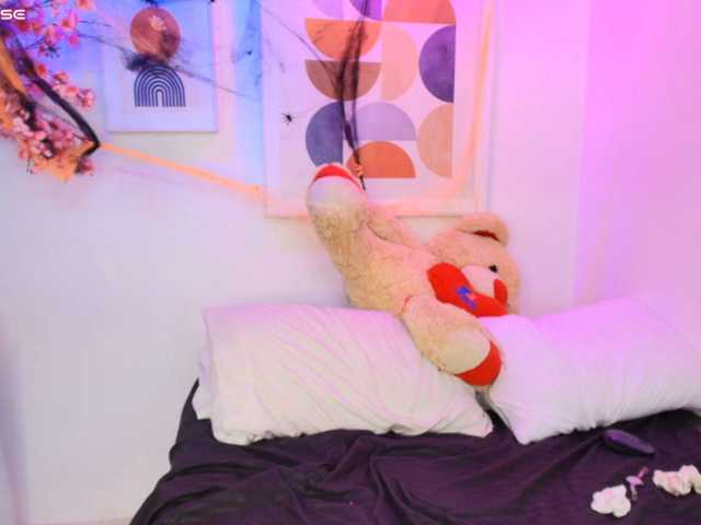 Akira-yumi live cam on BongaCams