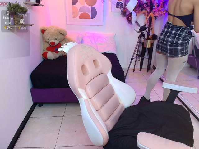 Akira-yumi live cam on BongaCams