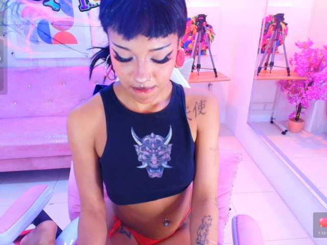Akira-yumi live cam on BongaCams