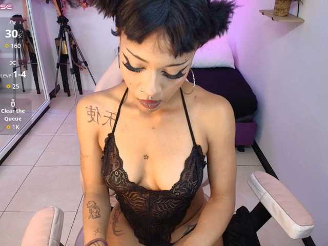 Akira-yumi live cam on BongaCams