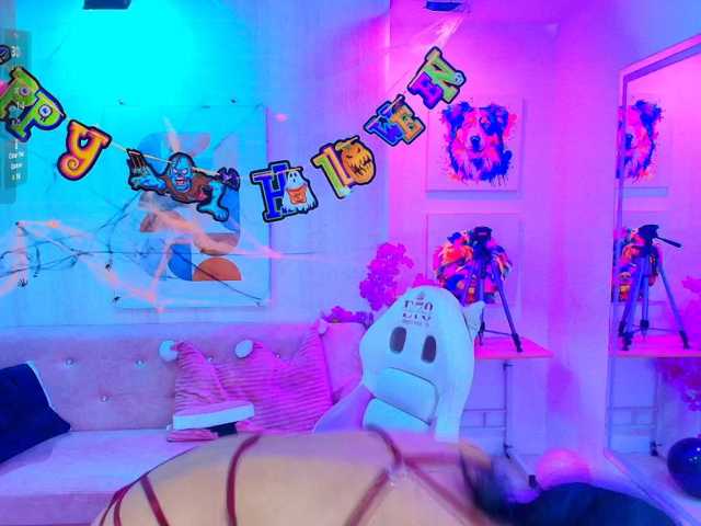 Akira-yumi live cam on BongaCams