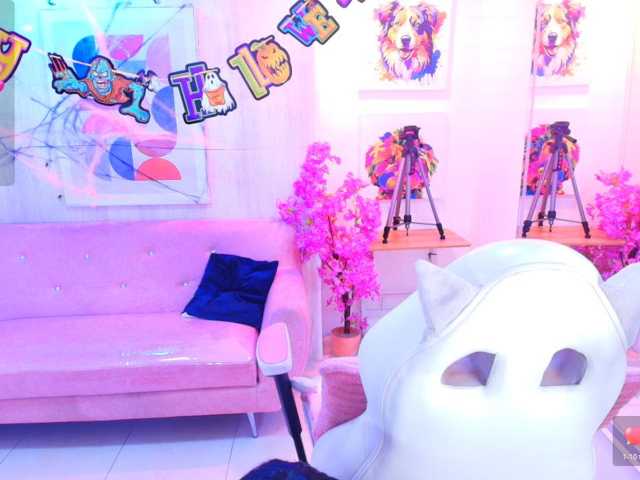 Akira-yumi live cam on BongaCams