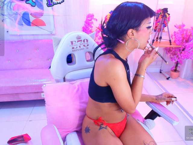 Akira-yumi live cam on BongaCams