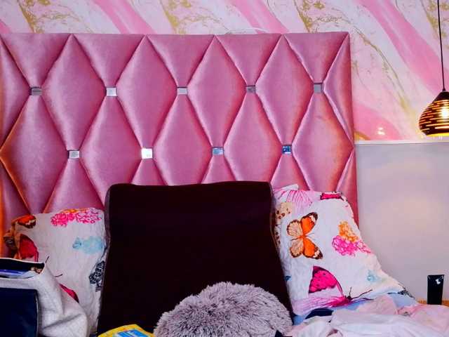 KATHE-PARK live cam on BongaCams