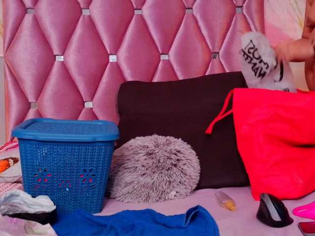 KATHE-PARK live cam on BongaCams