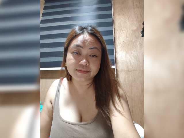 queenShekinah03 live cam on BongaCams