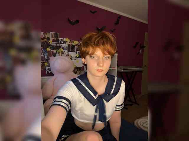 Cheesy's cam show statistics and live stream