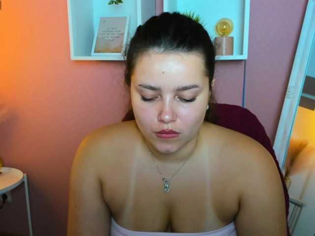 LilyBlush live cam on BongaCams