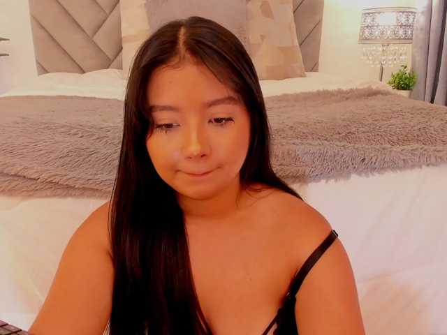 Scarletqueen7 live cam on BongaCams