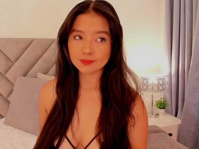 Scarletqueen7 live cam on BongaCams