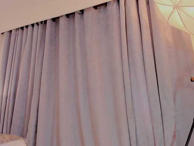 Scarletqueen7 live cam on BongaCams
