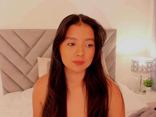 Scarletqueen7 live cam on BongaCams