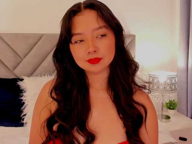 Scarletqueen7 live cam on BongaCams