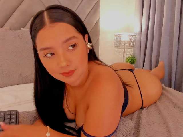Scarletqueen7, en directo ahora en BongaCams