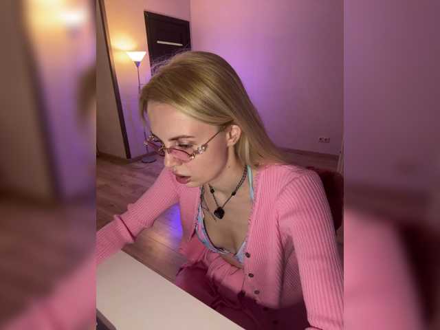 PinkWave live cam on BongaCams