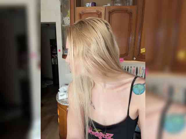 Model: PinkWave