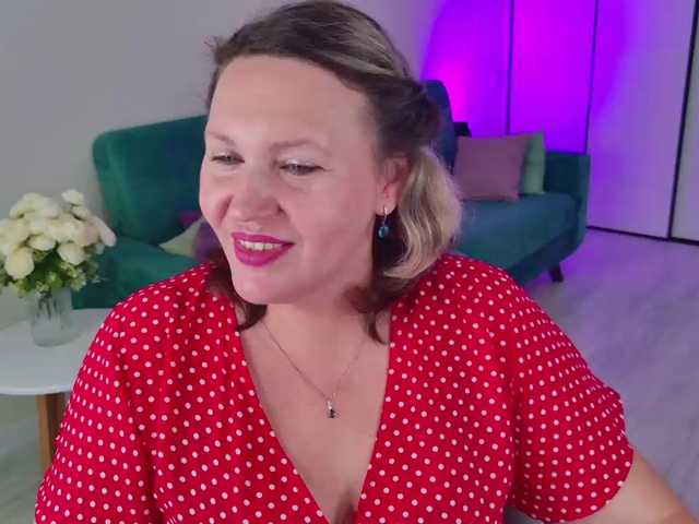 NinaWeiss, en directo ahora en BongaCams