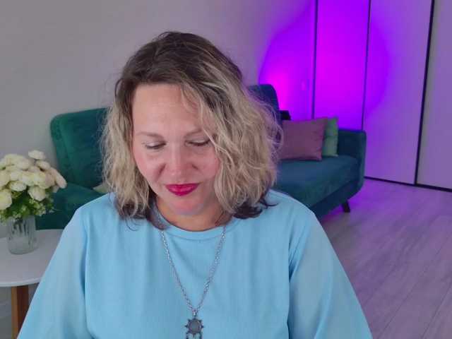 NinaWeiss live cam on BongaCams