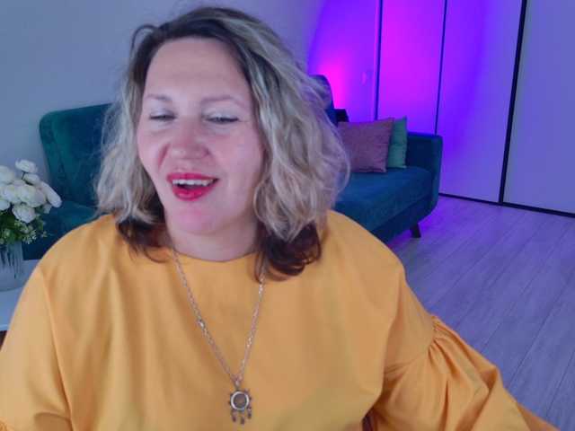 NinaWeiss webcam bongacams model stream image