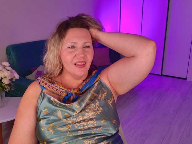 NinaWeiss live cam on BongaCams