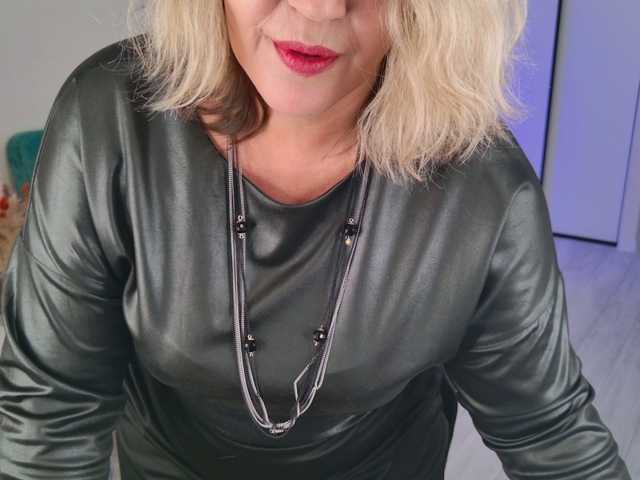 NinaWeiss live cam on BongaCams