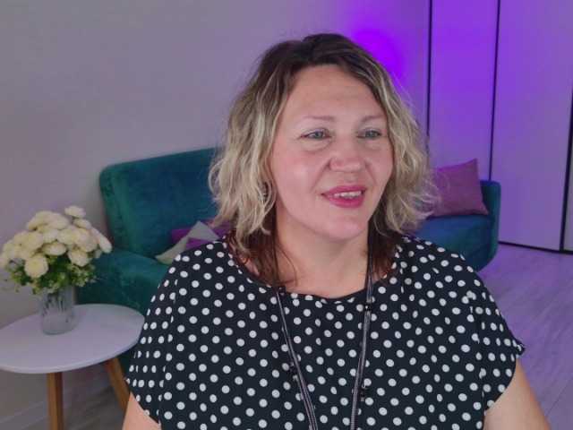 NinaWeiss live cam on BongaCams