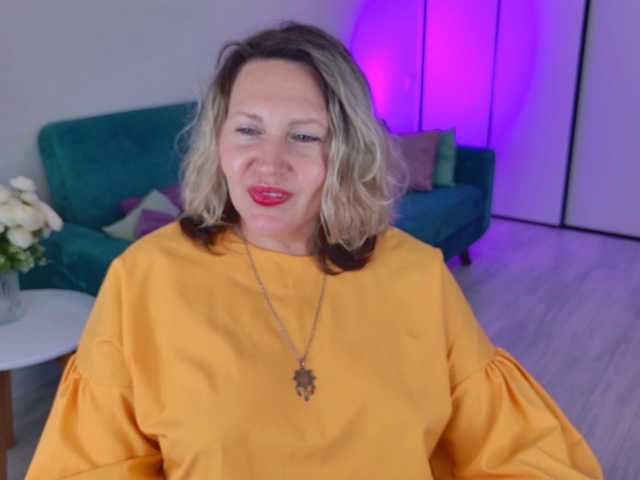 NinaWeiss live cam on BongaCams