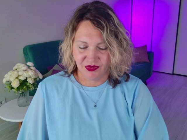 NinaWeiss live cam on BongaCams