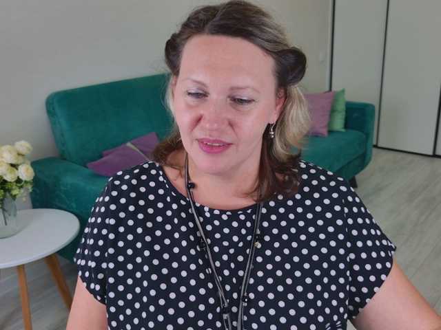 NinaWeiss, en vivo ahora en BongaCams