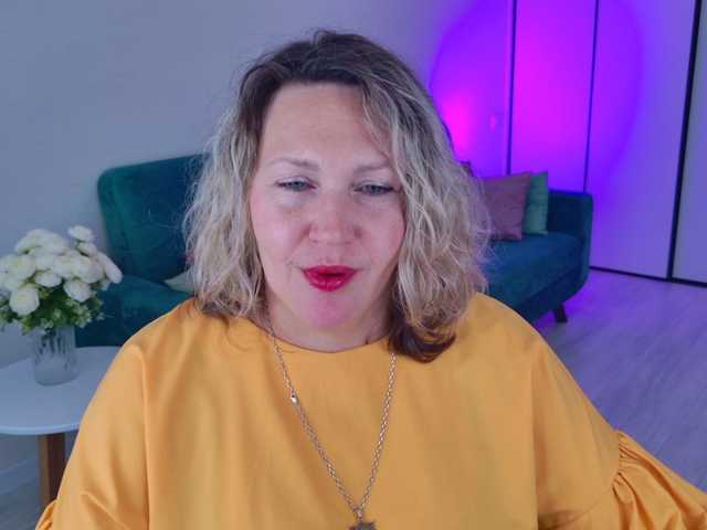 NinaWeiss live cam on BongaCams