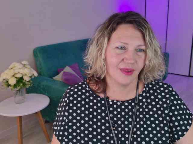 NinaWeiss webcam