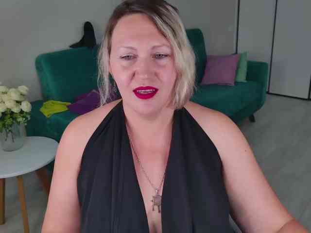 NinaWeiss webcam