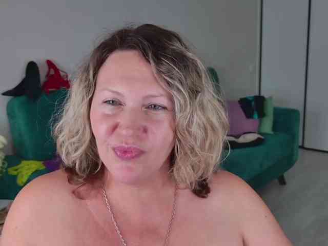 NinaWeiss webcam