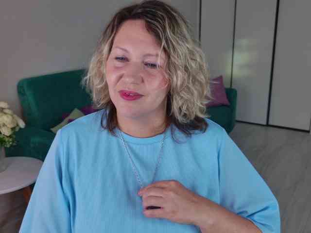 NinaWeiss webcam