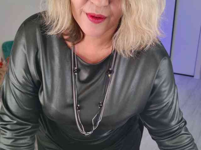 NinaWeiss webcam