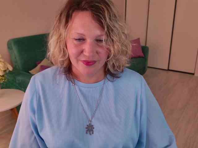 NinaWeiss webcam